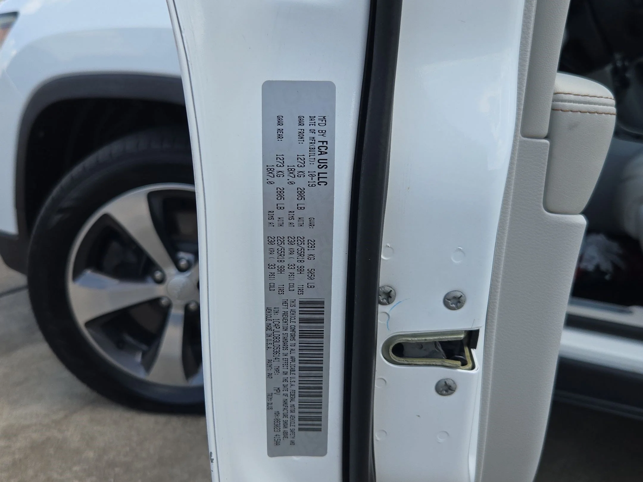 Certified Used 2020 Bright White Clearcoat Jeep Limited image 28