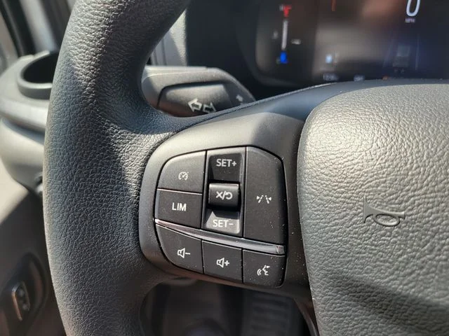New 2026 Oxford White Ford Base image 32