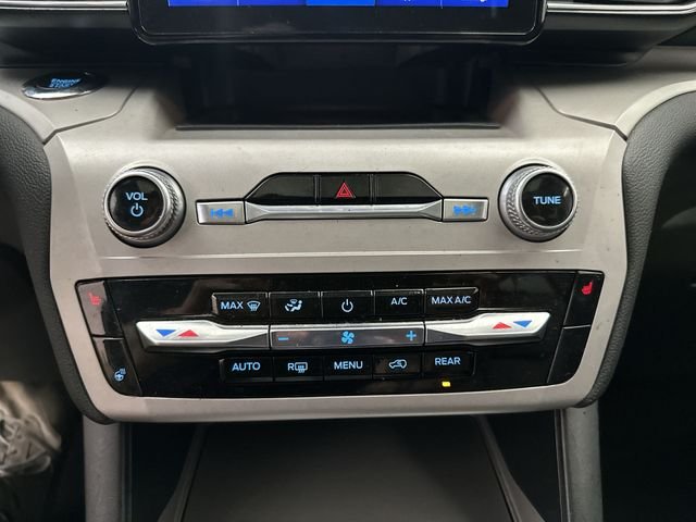 Used 2023 Blue Ford XLT image 20
