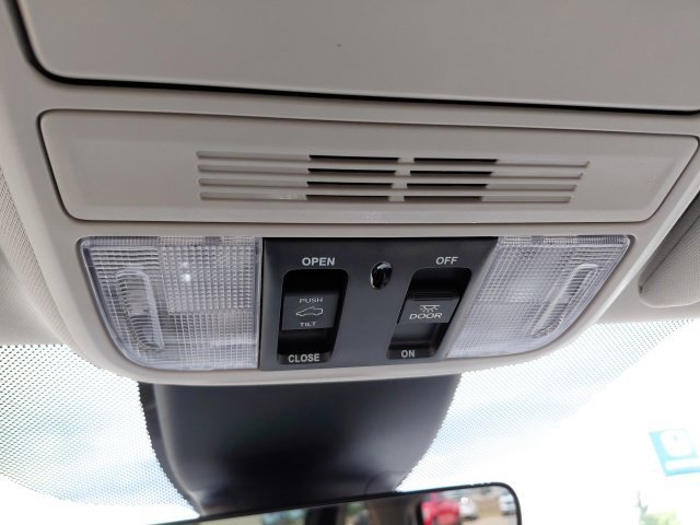 2026 Honda Odyssey EX-L - Photo 22