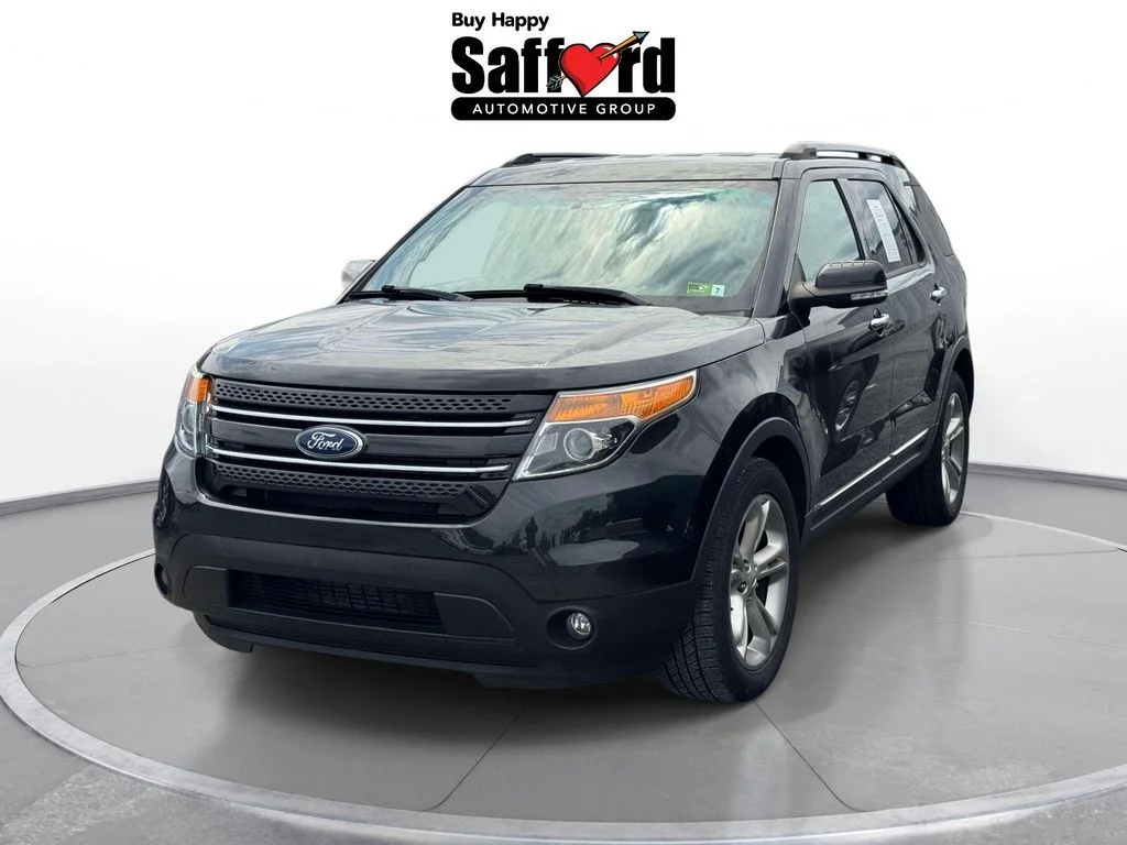 Used 2013 Black Ford Limited image 1