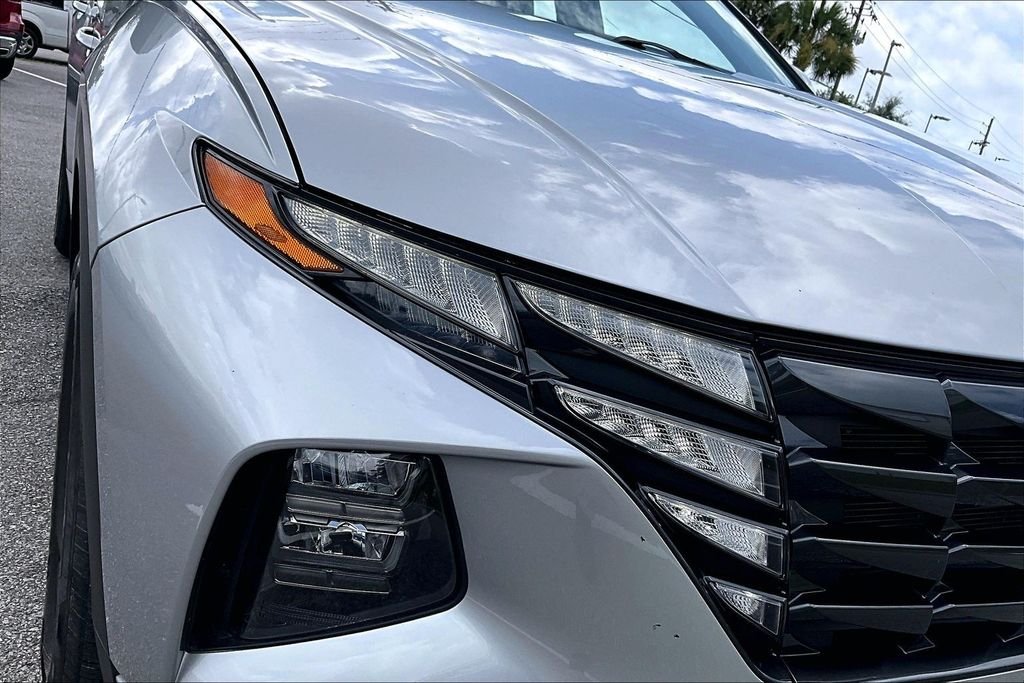 Used 2022 Silver Hyundai SEL image 32