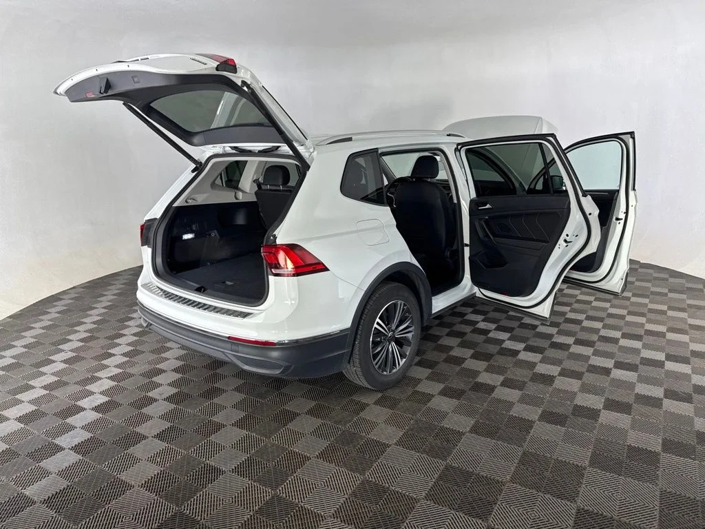 Used 2024 Gray Volkswagen 2.0T Wolfsburg Edition image 15