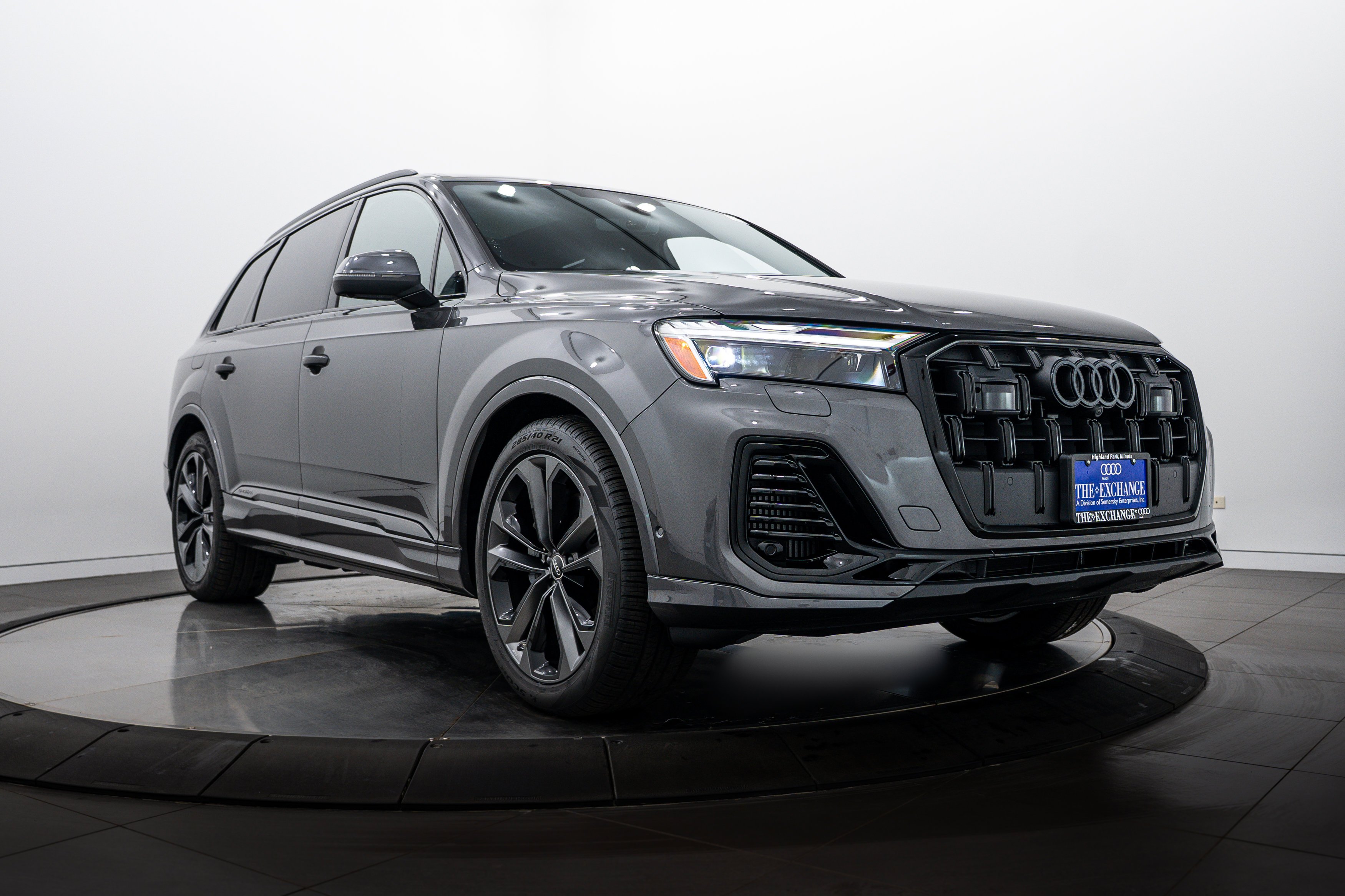 2026 Audi Q7 55 Premium Plus quattro Tiptronic's photo