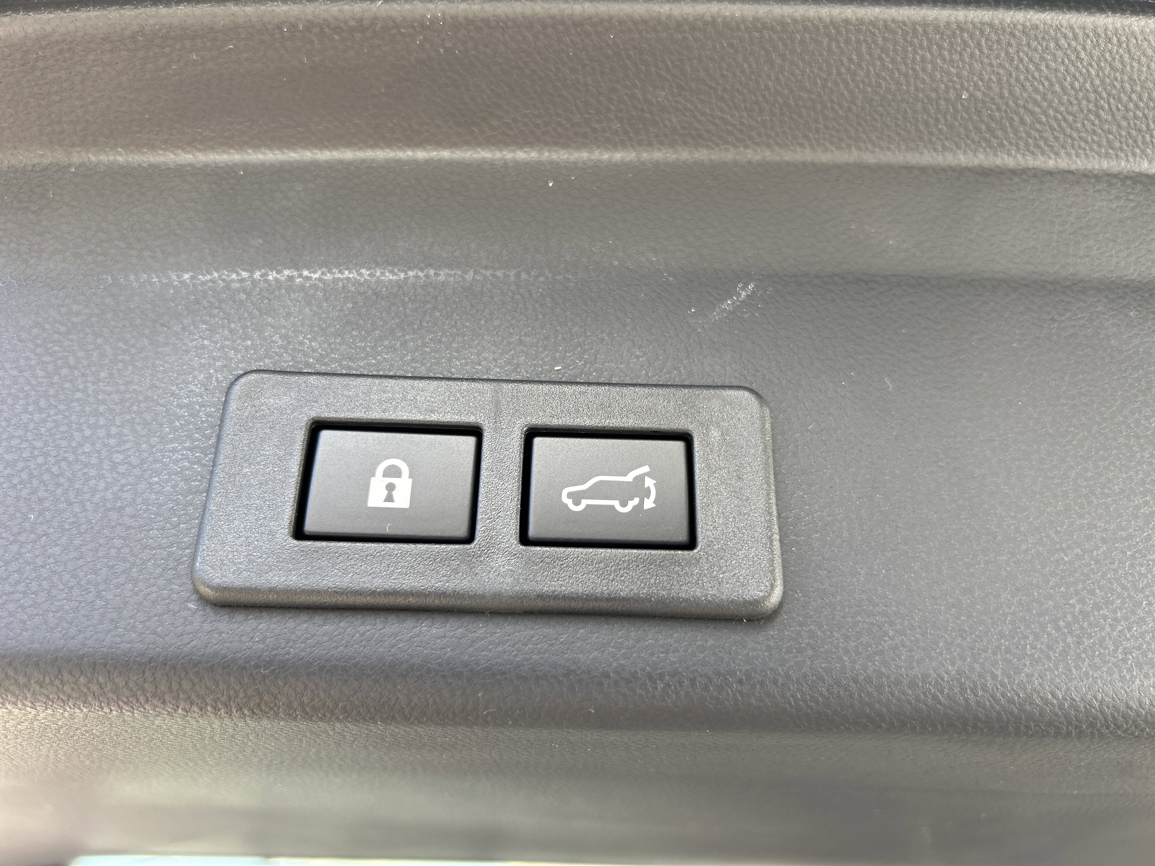 New 2026 SAPPHIRE BLUE PEARL Subaru Touring 7-Passenger image 12