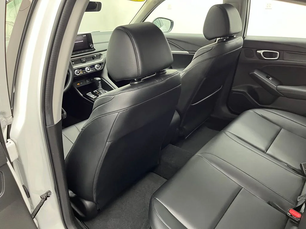 Used 2023 White Acura Base image 36