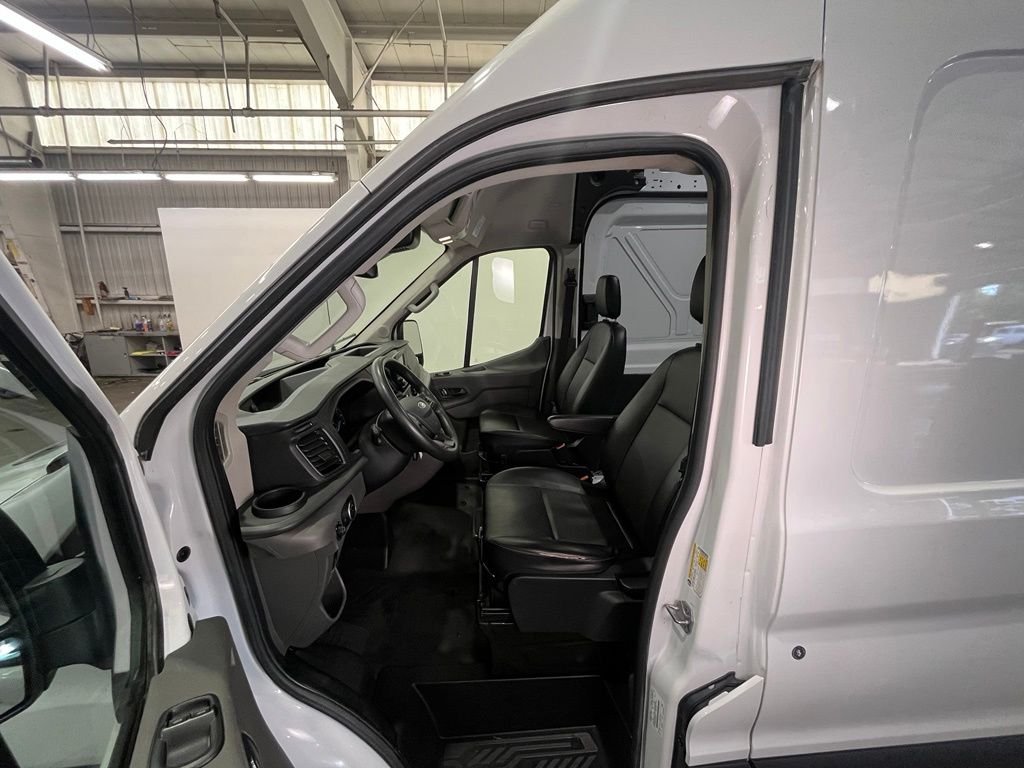 Used 2023 White Ford Base image 15
