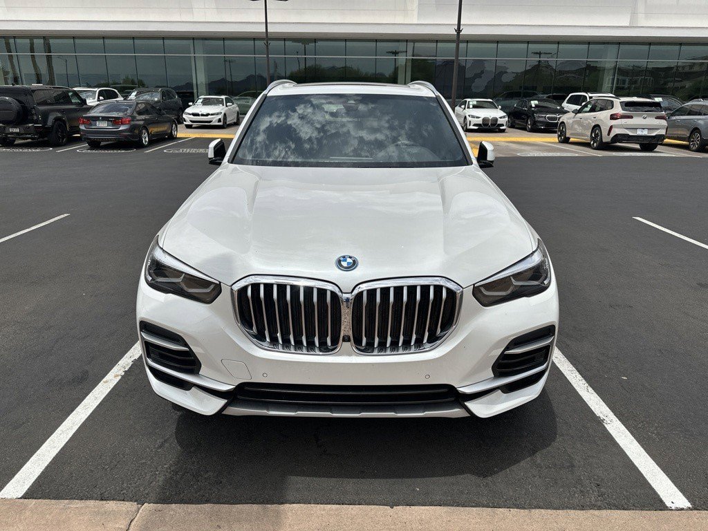Certified Used 2023 White Metallic BMW xDrive45e image 2