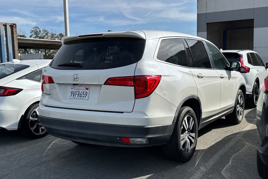 2018 Honda Pilot EX-L photo 2