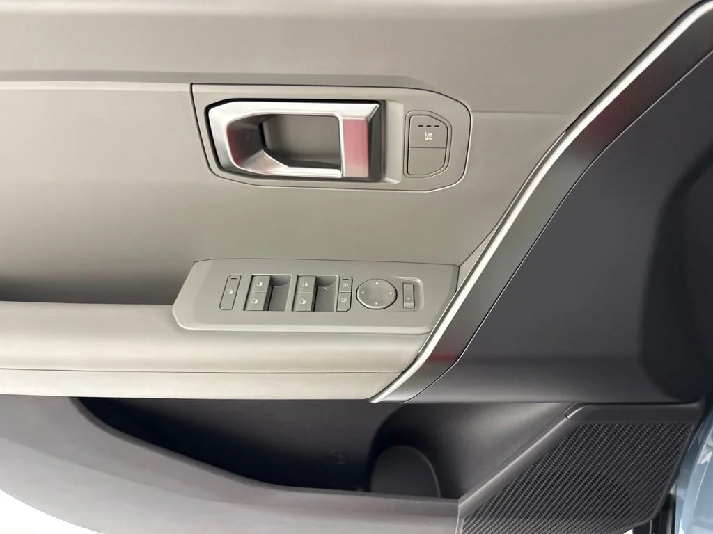 New 2027 Frost Blue / Black Roof Kia S image 23