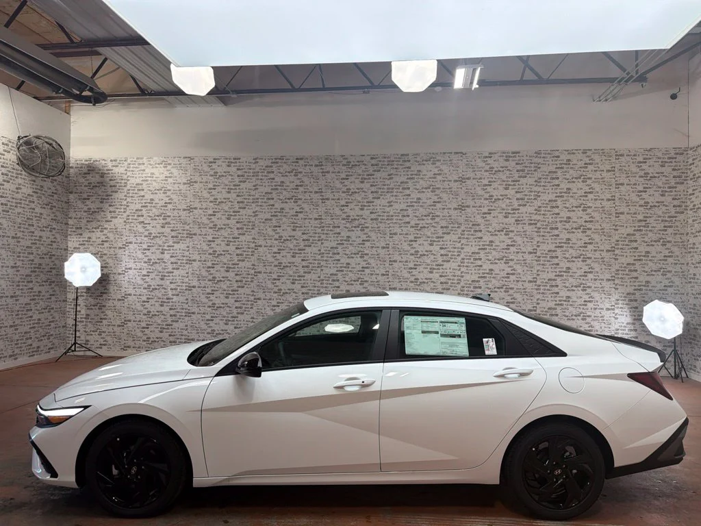 New 2026 Serenity White Hyundai SEL Sport image 4