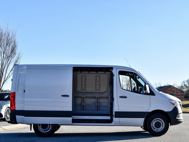 New 2026 Arctic White Mercedes-Benz Cargo 144 WB image 7
