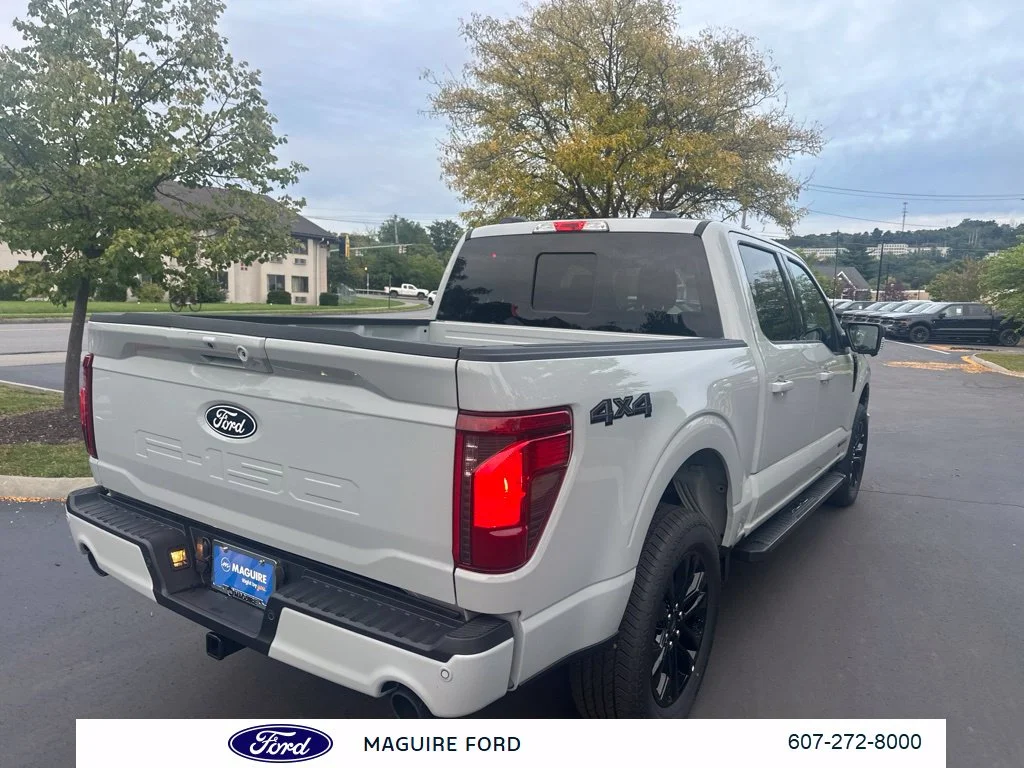 New 2026 Avalanche Ford XLT image 4