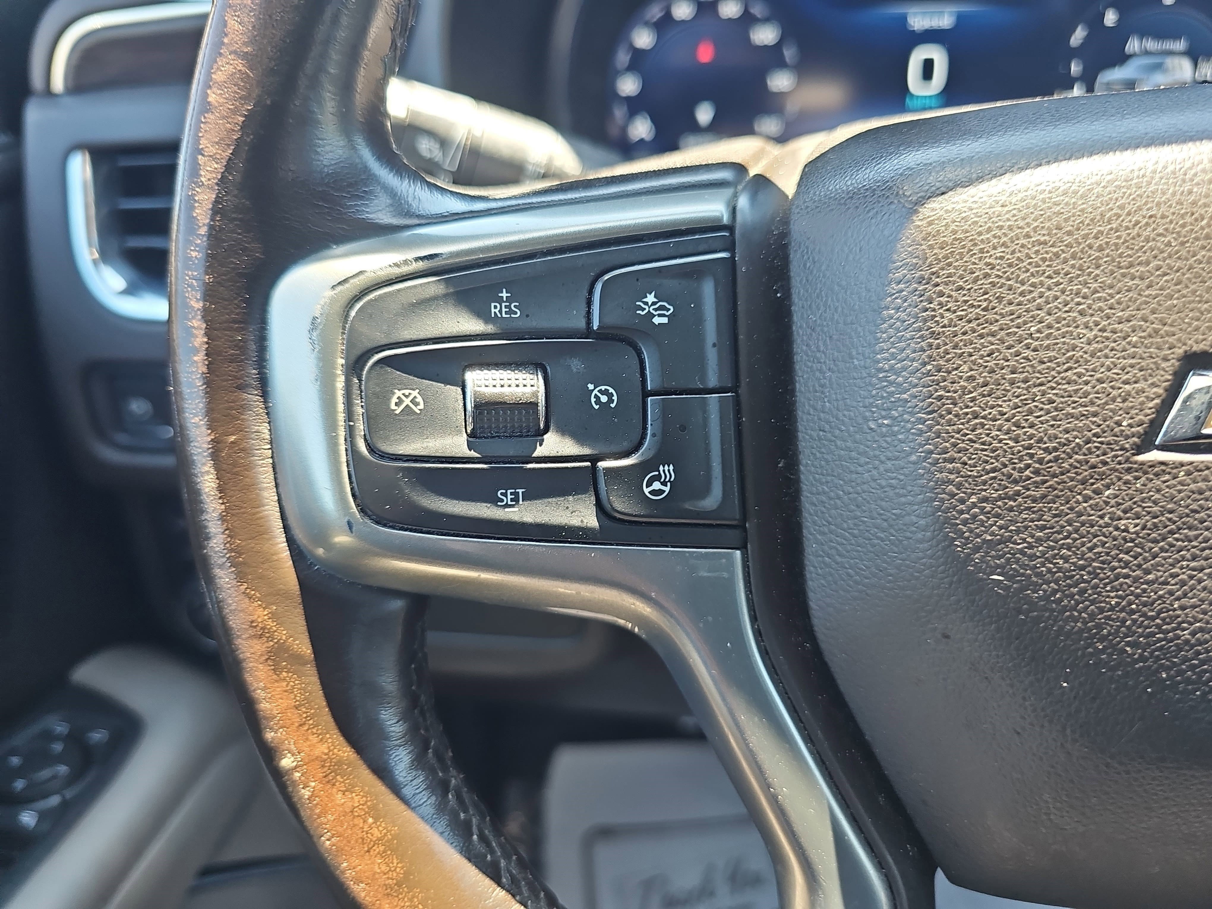 Used 2023 Empire Beige Metallic Chevrolet LT image 13