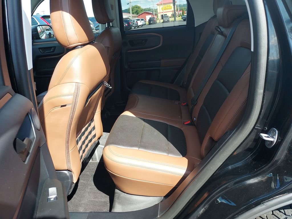 Used 2023 Black Ford Badlands image 14