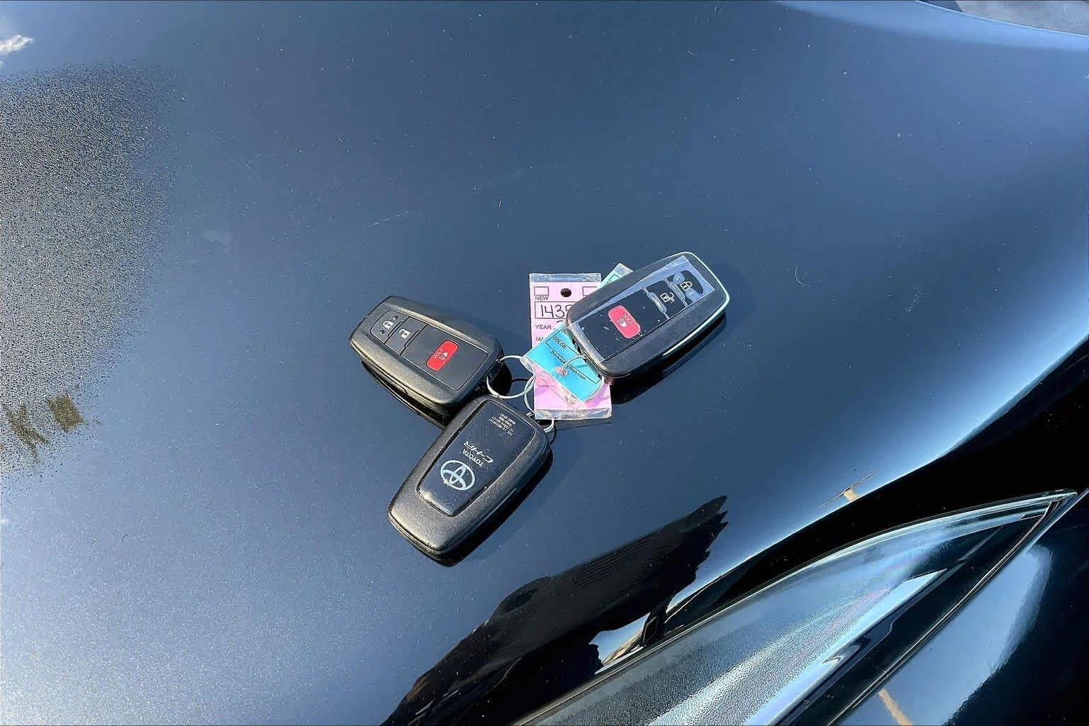 Used 2022 Black Sand Pearl Toyota XLE image 14