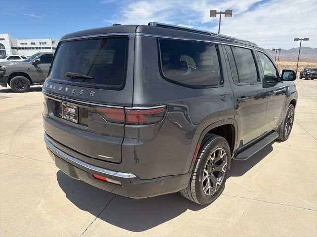 Used 2023 Gray Jeep Series III image 3