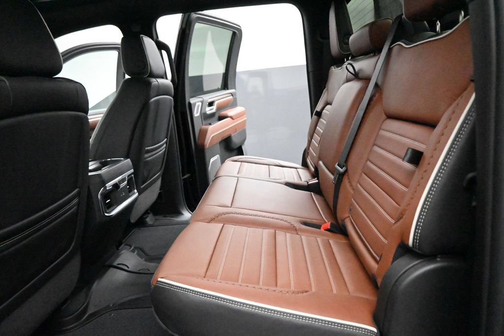 2026 GMC Sierra 3500HD Denali Ultimate - Photo 21