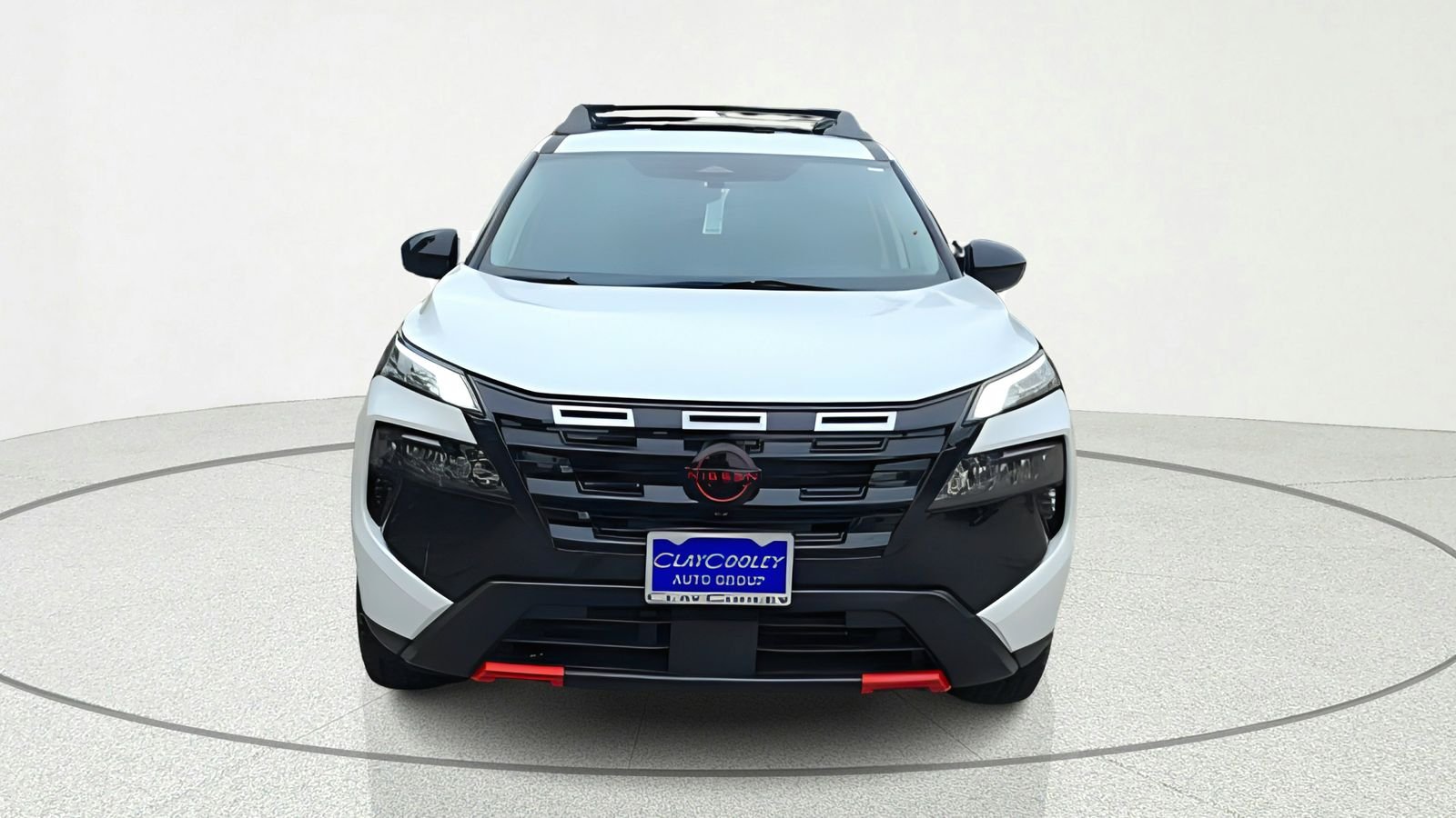 New 2026 Everest White Pearl TriCoat Nissan Rock Creek® image 3