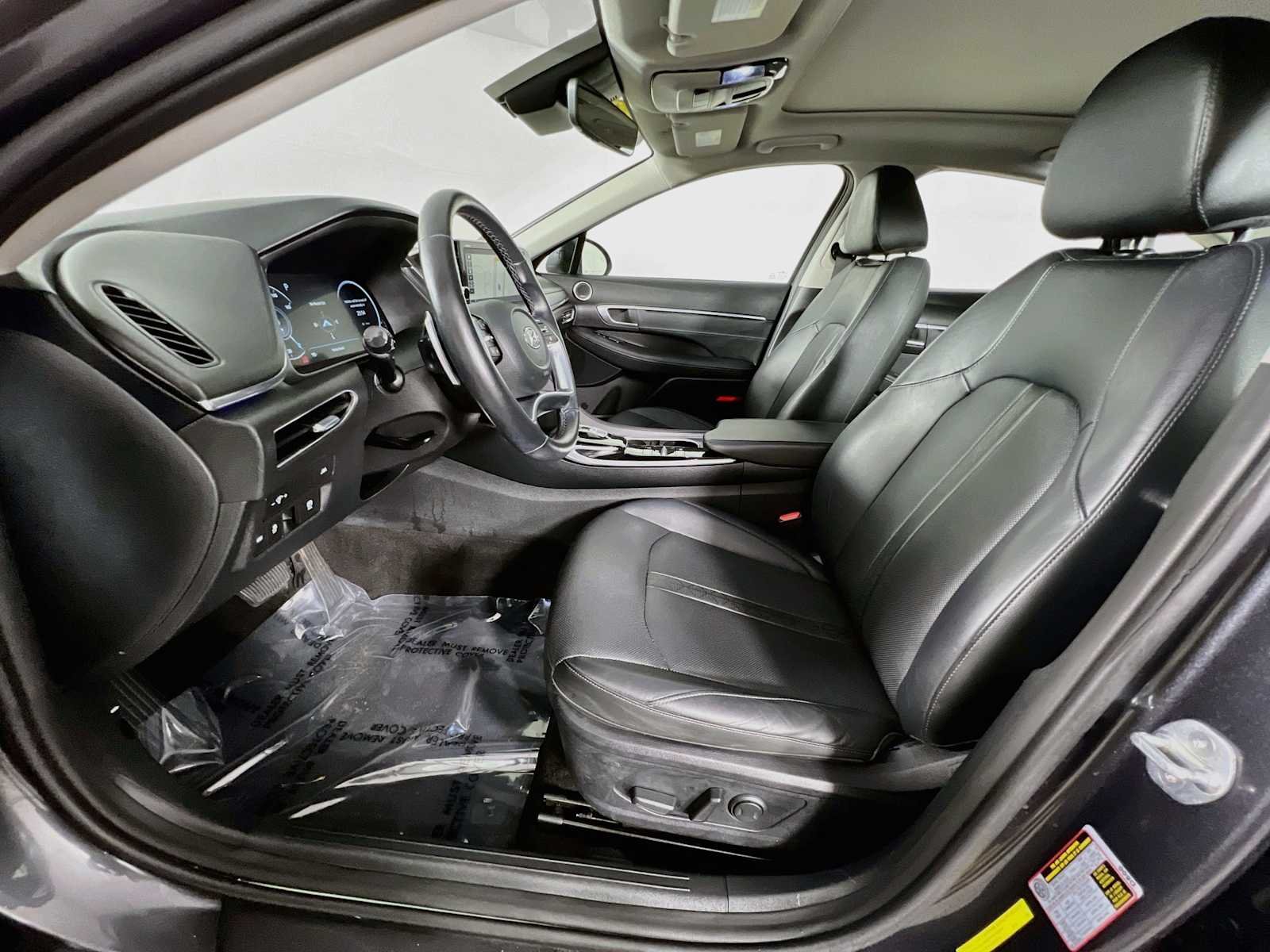 Used 2021 Portofino Gray Hyundai Limited image 22