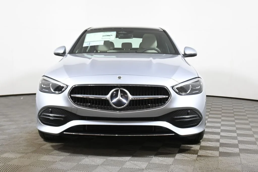 Used 2026  Mercedes-Benz C 300 image 10