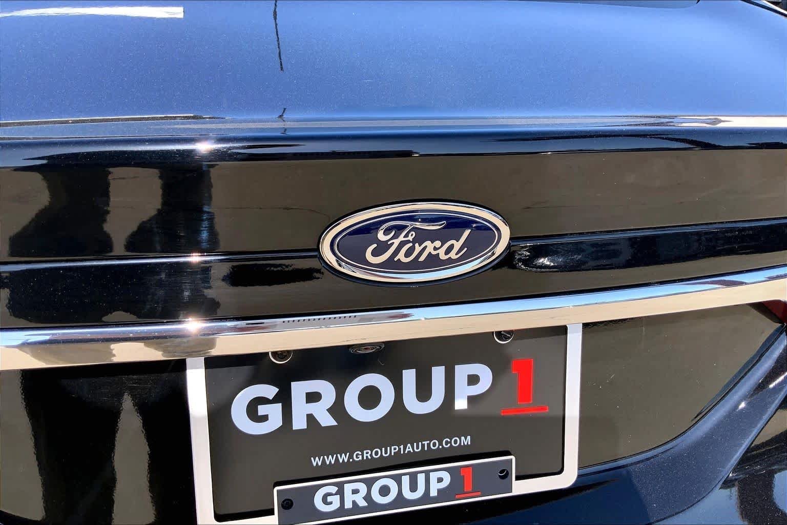 Used 2018 Shadow Black Ford S image 30