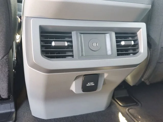 2026 Ford F-250 Super Duty XLT - Photo 12