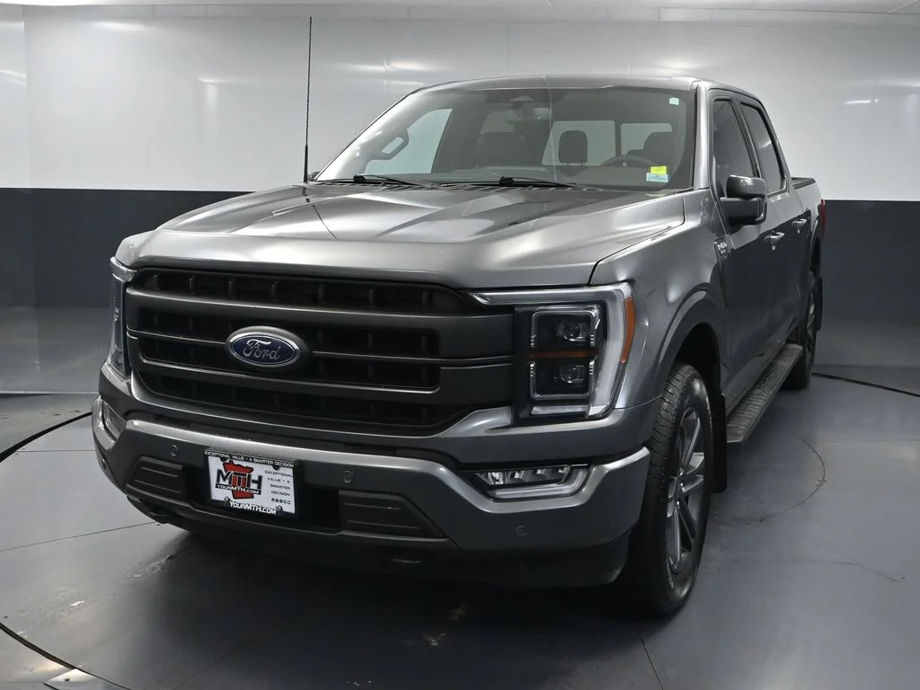 Certified Used 2023 Gray Ford Lariat image 9