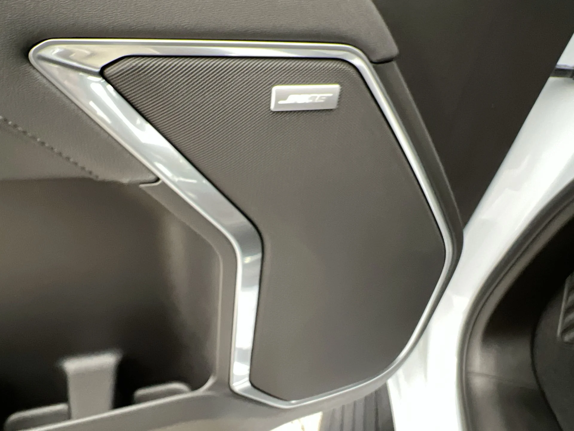 2026 GMC Sierra 1500 SLT - Photo 66