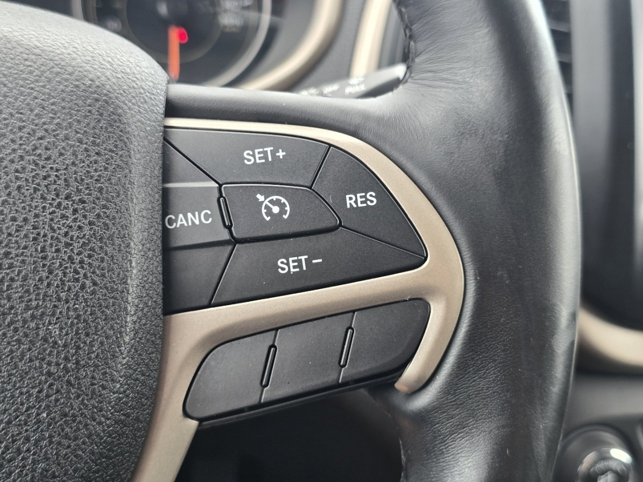 Used 2017 Red Jeep Limited image 33