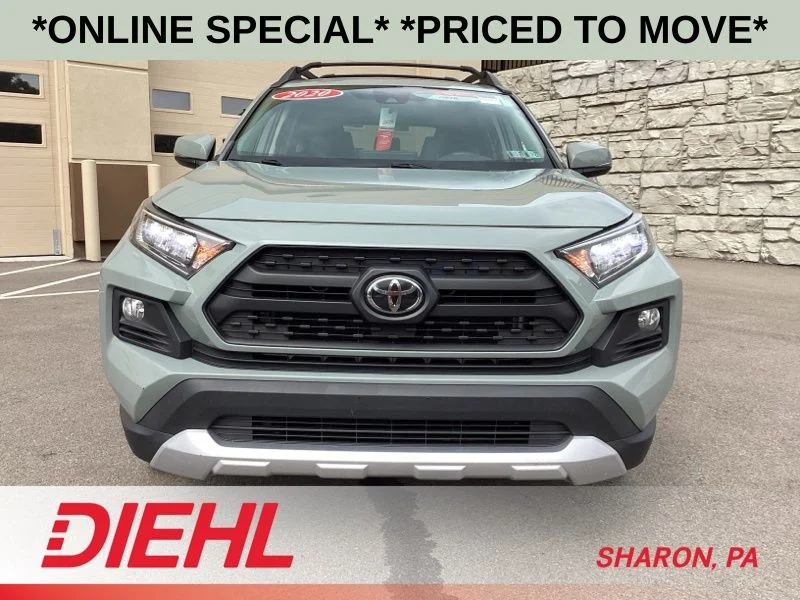 Used 2020  Toyota Adventure image 2