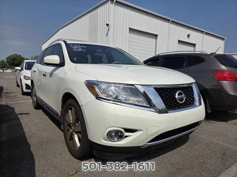 Used 2014 Moonlight White NISSAN PLATINUM image 4