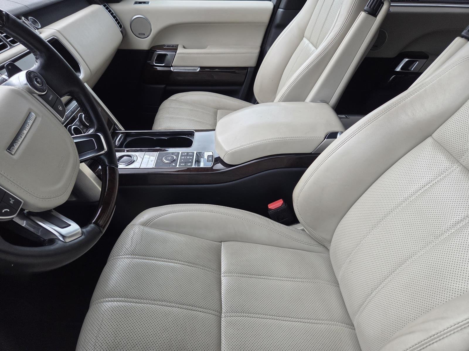 Used 2017 Yulong White Land Rover  image 5