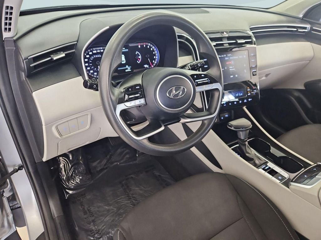 Used 2024 Silver Hyundai SEL image 13
