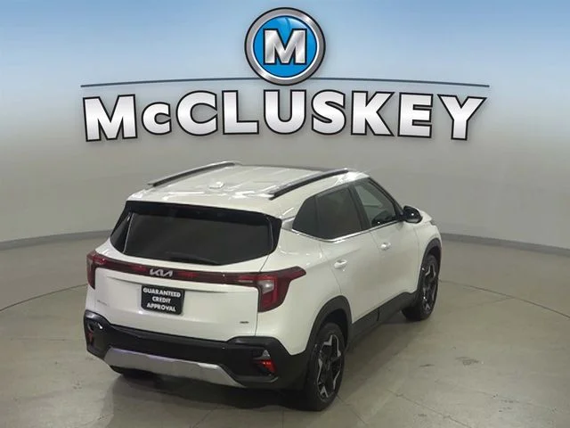 Used 2024 White Kia EX image 6