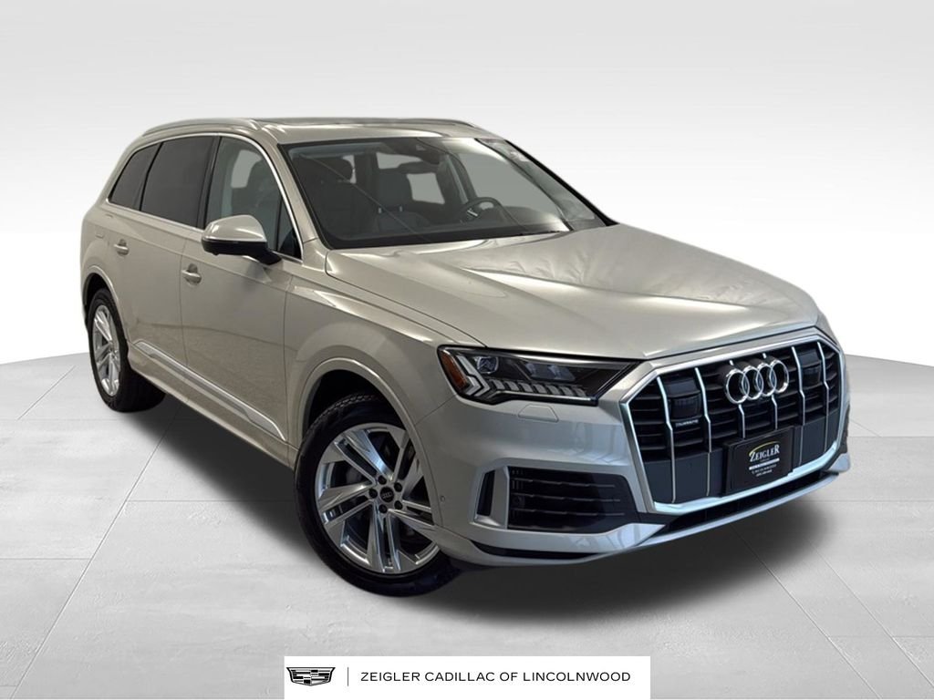 2024 Audi Q7 55 Premium Plus quattro Tiptronic's photo