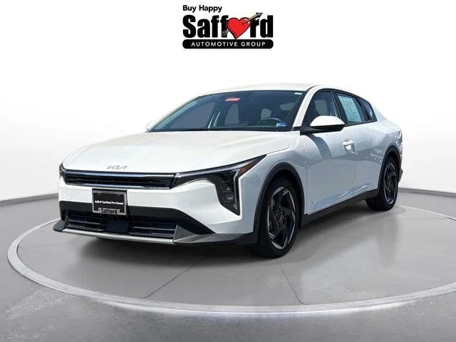 2025 Kia K4 EX AT's photo