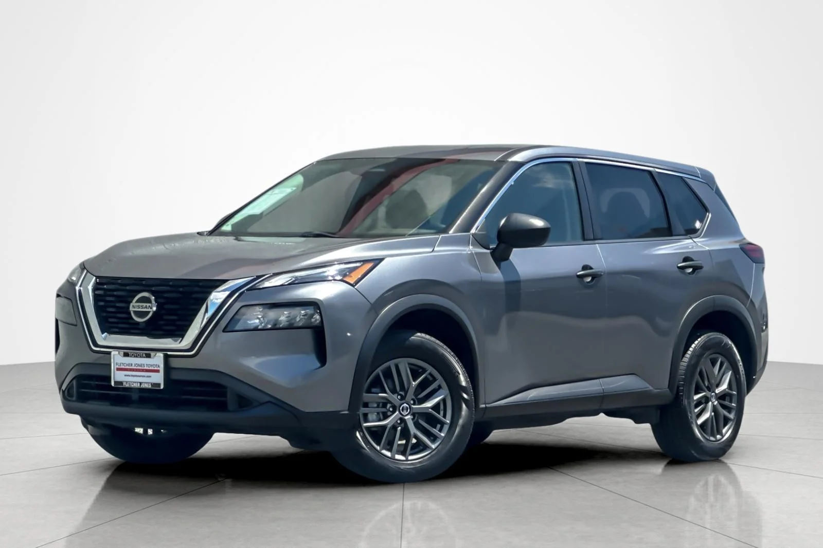 Used 2021 Gun Metallic Nissan S image 1