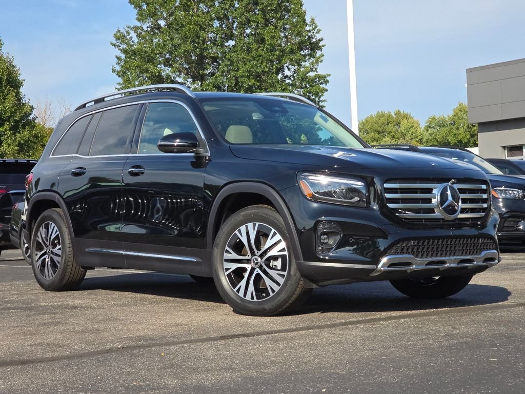 New 2026 Night Black Mercedes-Benz GLB 250 image 2