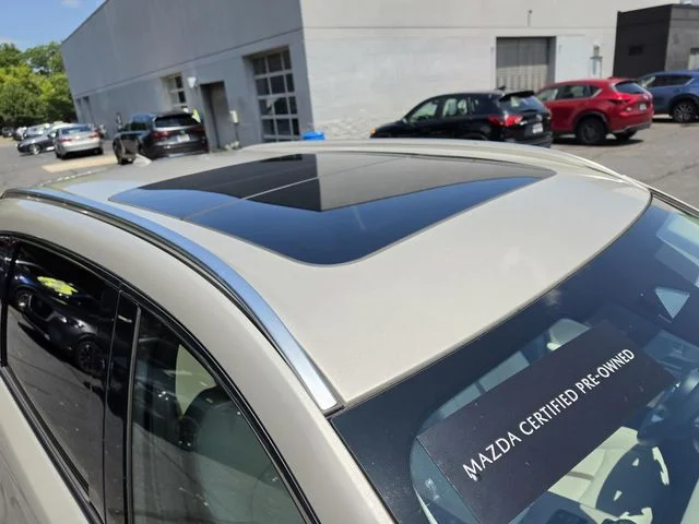 Certified Used 2024 Platinum Mazda 3.3 Turbo S Premium image 4