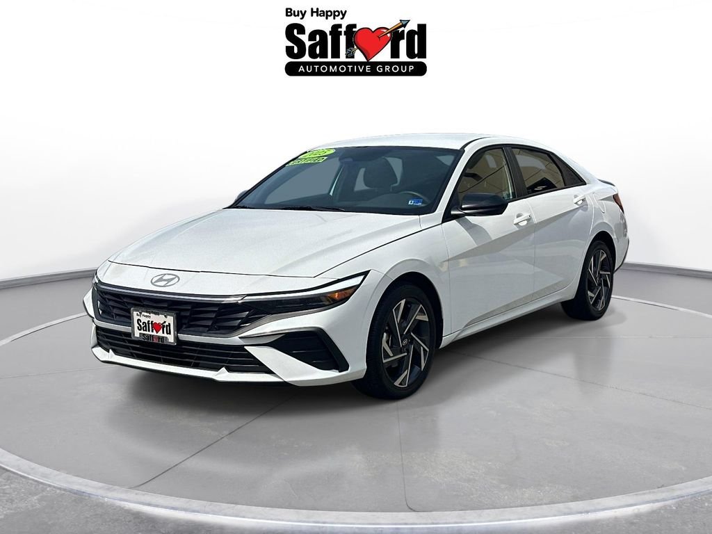Certified Used 2025 White Hyundai SEL Sport image 1