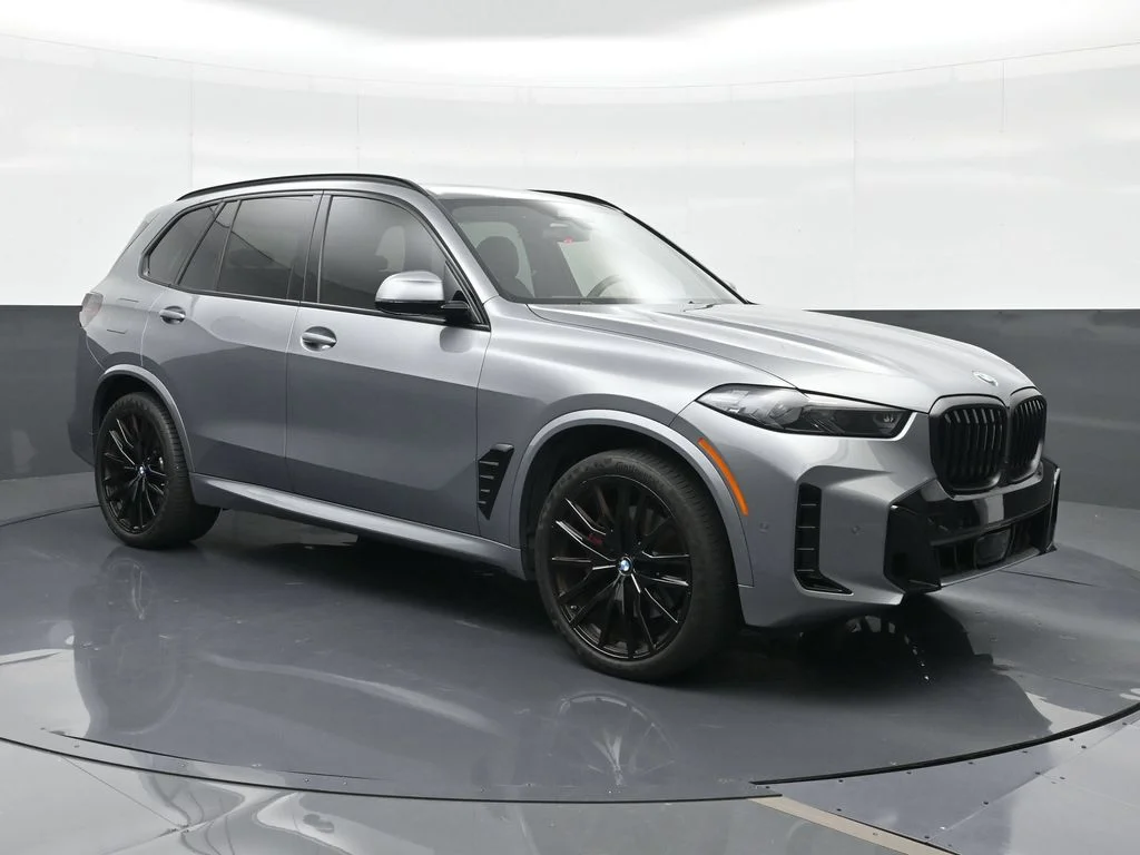 Certified Used 2024 Gray BMW sDrive40i image 4