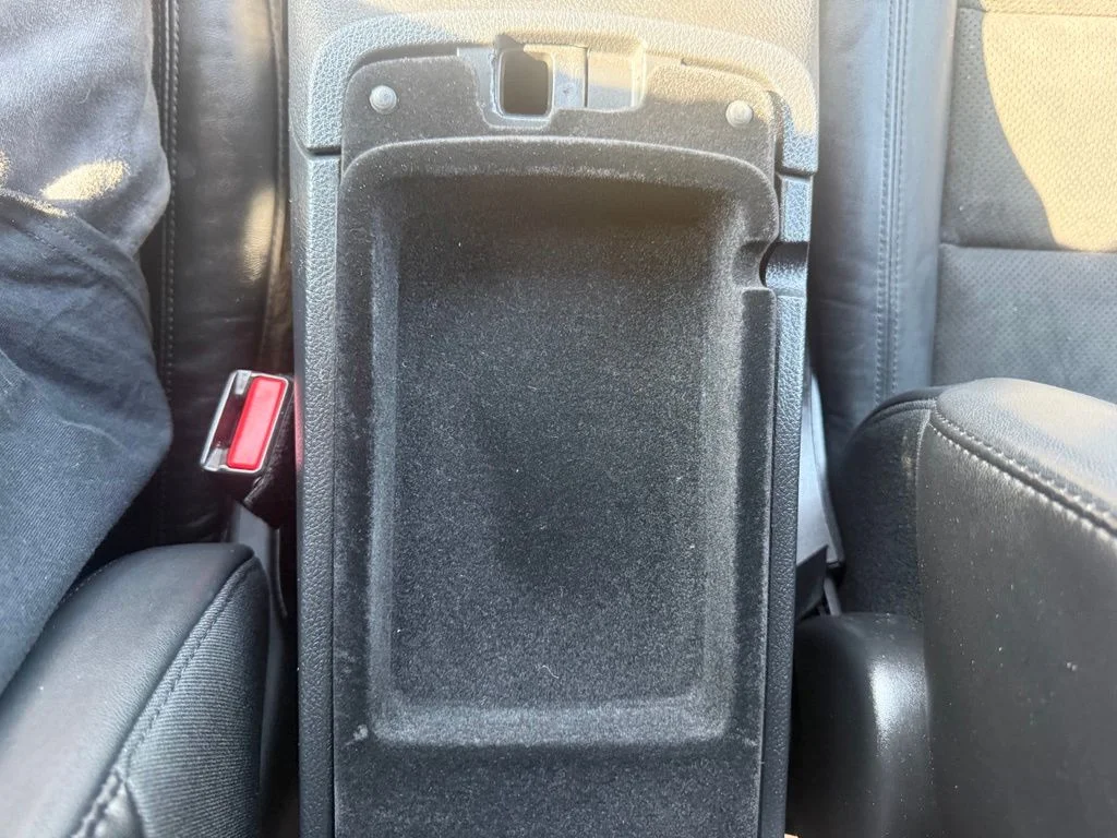 Used 2018 Gray Jeep Altitude image 24