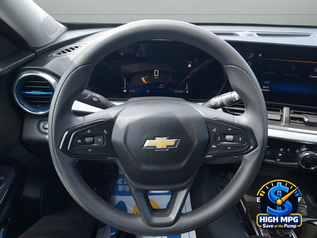Used 2025 Gray Chevrolet LT image 10