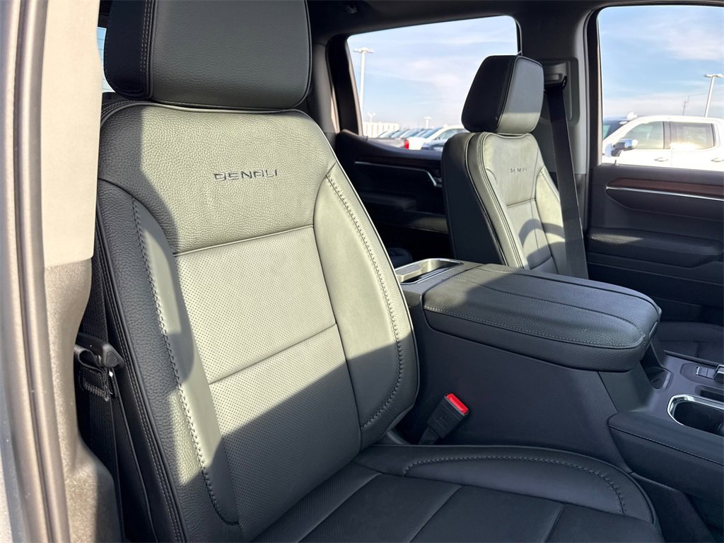 2026 GMC SIERRA - Image 38