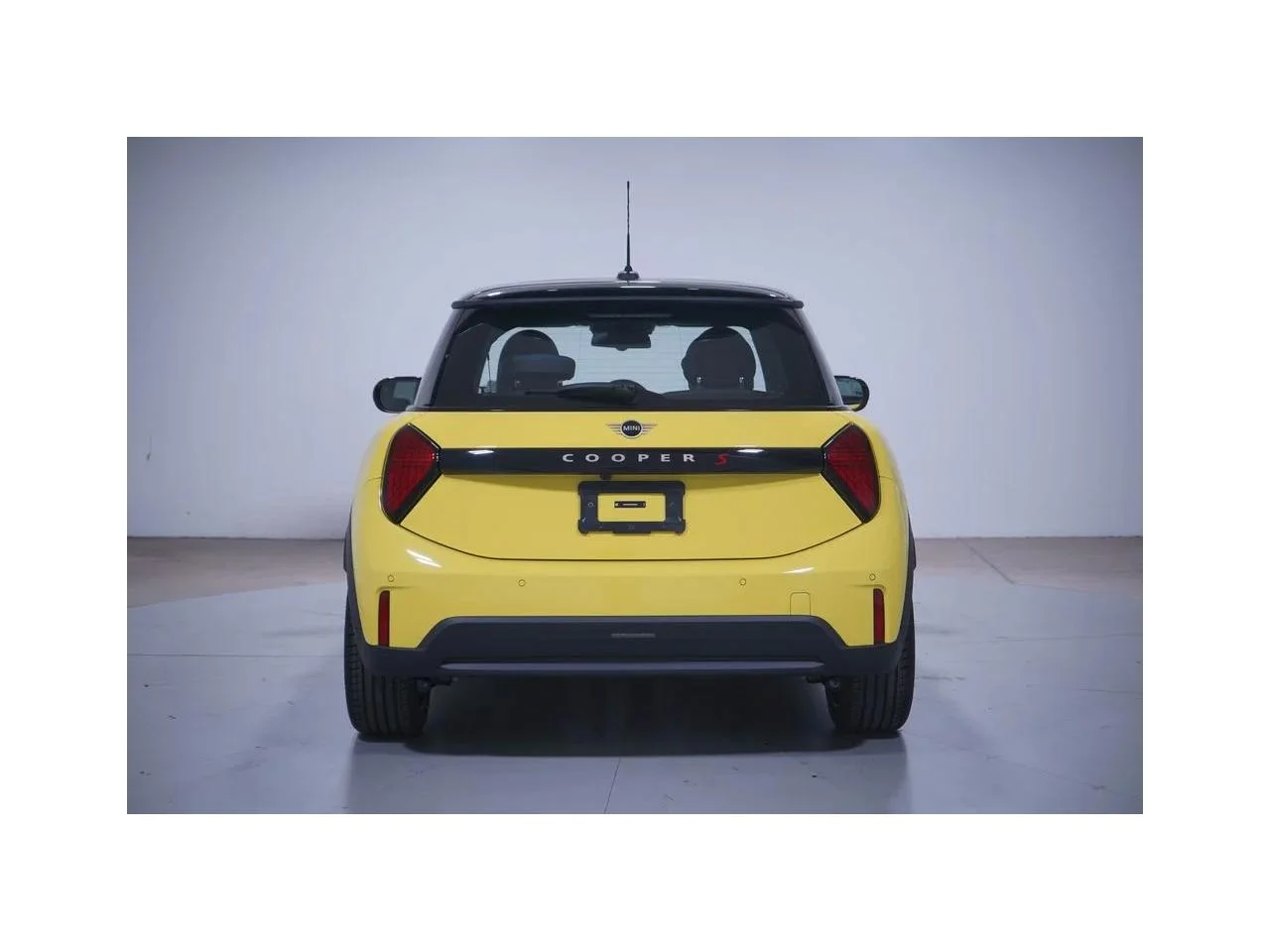 New 2026 Sunny Side Yellow MINI SIGNATURE PLUS image 5