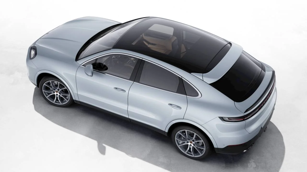 New 2026 Dolomite Silver Metallic Porsche Coupe image 4