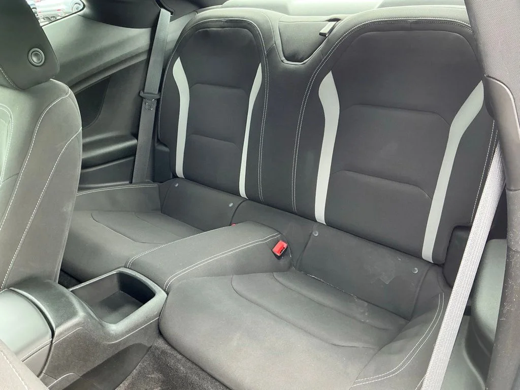 Used 2023 White Chevrolet 1LT image 27