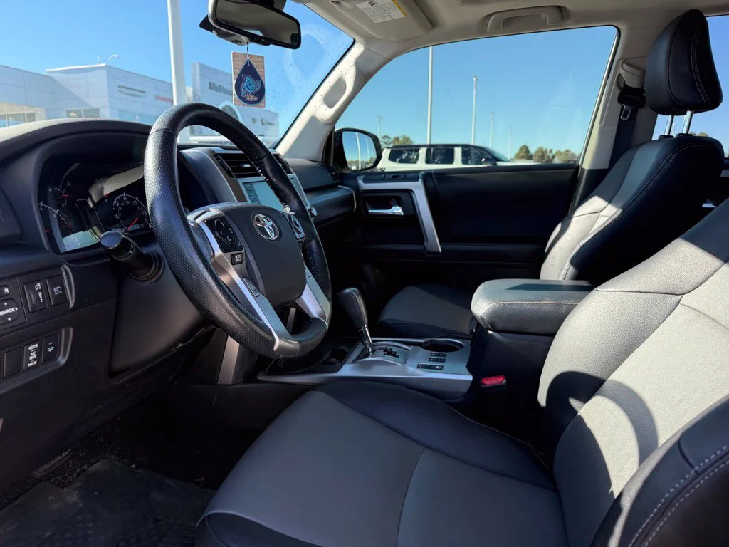 Used 2023 White Toyota SR5 Premium image 4