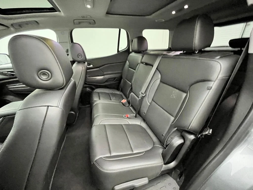 Used 2023 Silver GMC SLT image 39